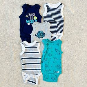 NWOT Gerber baby tank onesies, size 3-6 months